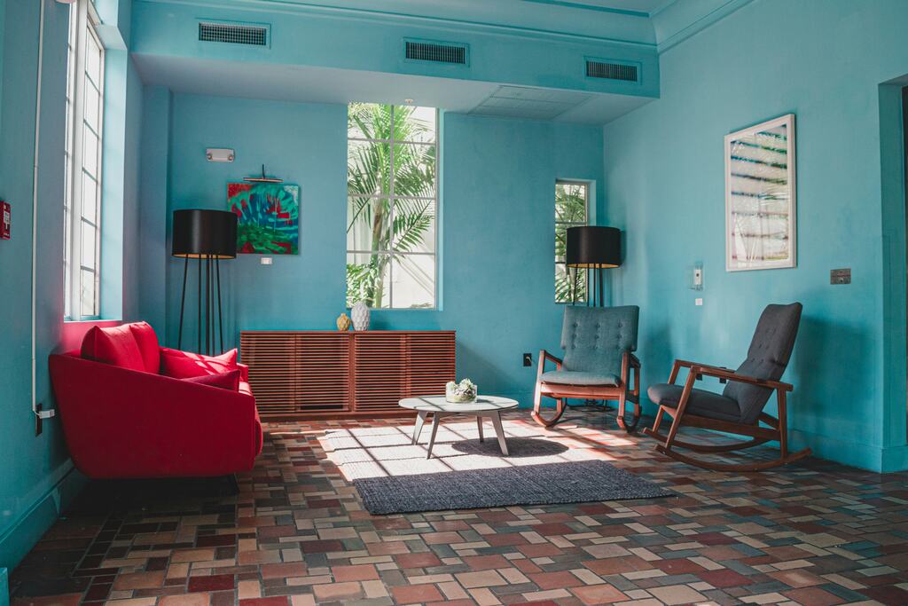 o que é living: diferença entre sala de estar