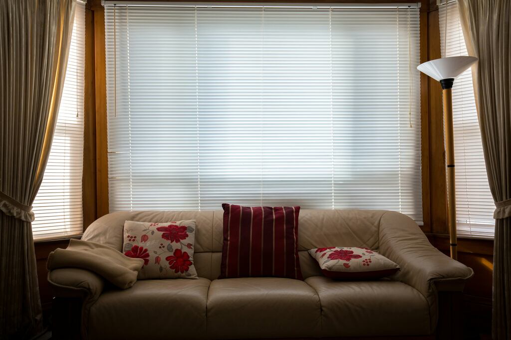 tipos de cortinas: persiana
